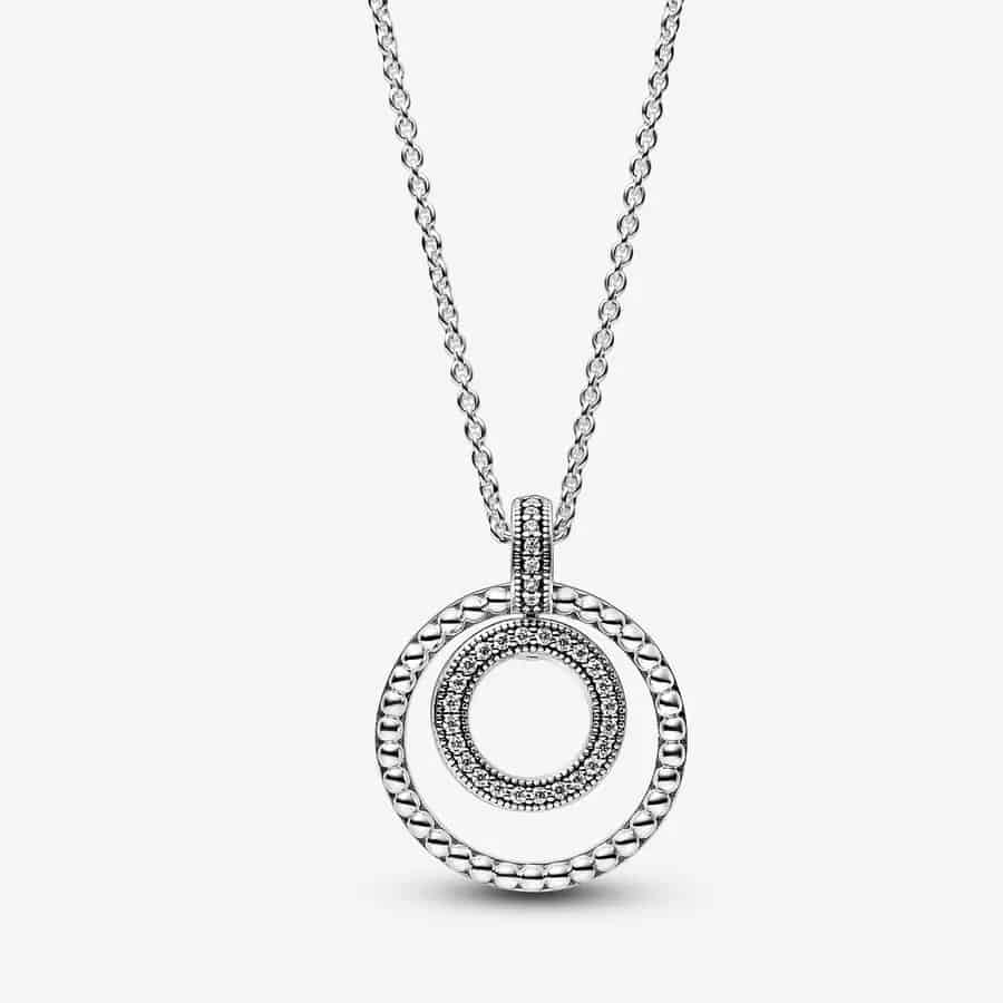 Pendentif & Collier Pavé & Motifs Perlés Pandora Signature 99,00 € - 392308C01 Pendentif & Collier Pavé & Motifs Perlés Pandora Signature 99,00 € - 392308C01