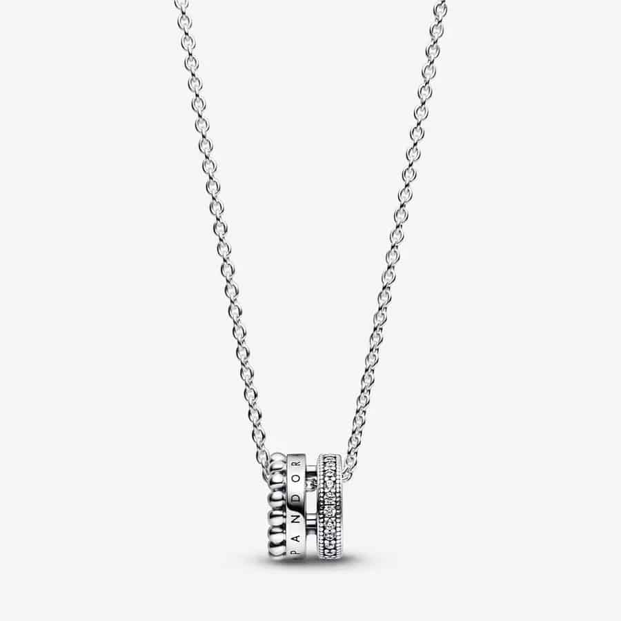 Pendentif & Collier Pavé & Motifs Perlés Pandora Signature 79,00 € - 392311C01 Pendentif & Collier Pavé & Motifs Perlés Pandora Signature 79,00 € - 392311C01