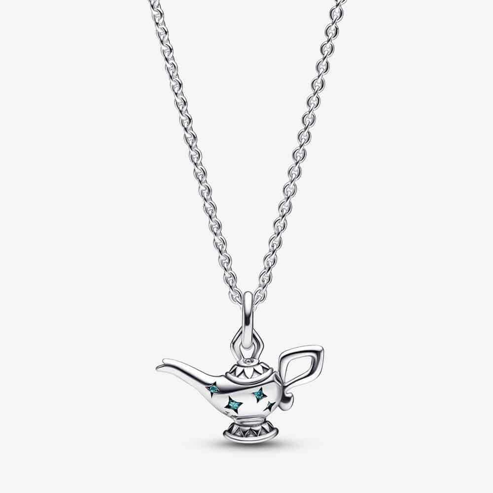Collier Pendentif Disney Aladdin Lampe Magique 129,00 € - 392347C01 Collier Pendentif Disney Aladdin Lampe Magique 129,00 € - 392347C01
