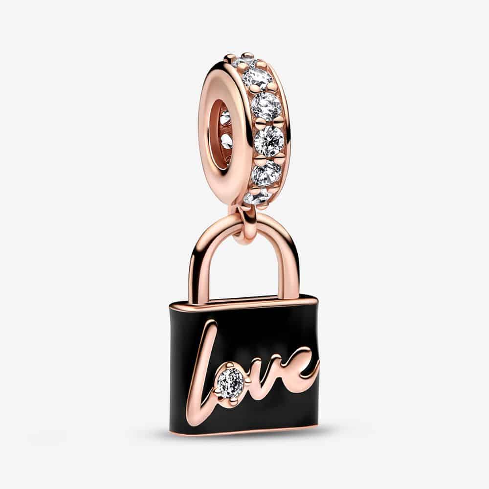 Charm Pendant Cadenas d'Amour 89,00€ - 782508C01 Charm Pendant Cadenas d'Amour 89,00€ - 782508C01
