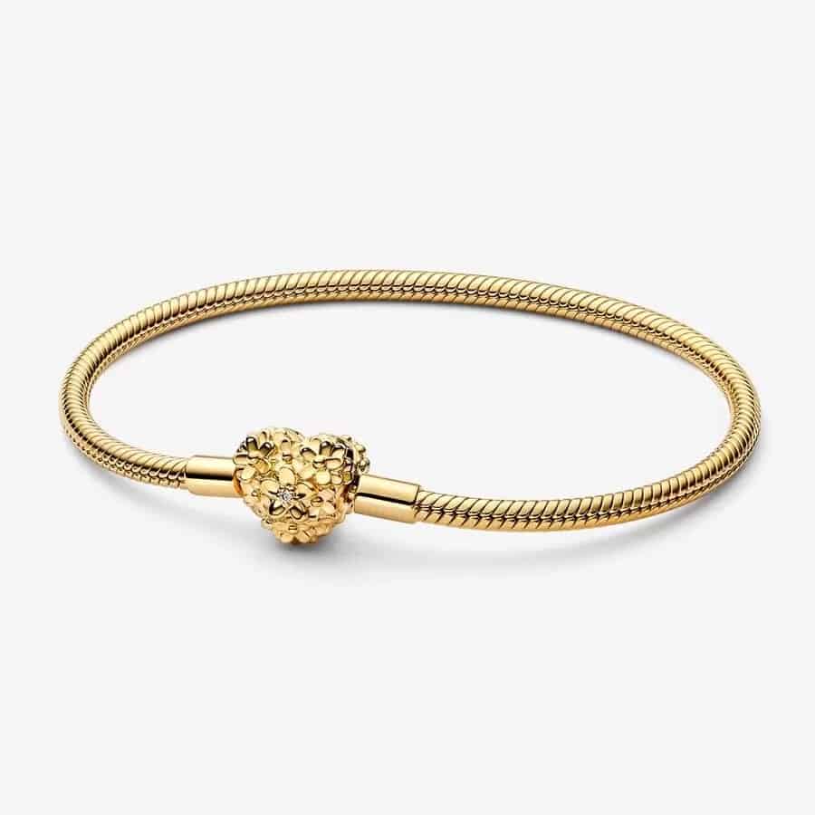 Bracelet Maille Serpent Fermoir Cœur Marguerite My Pandora 199,00 € - 561065C01 Bracelet Maille Serpent Fermoir Cœur Marguerite My Pandora 199,00 € - 561065C01