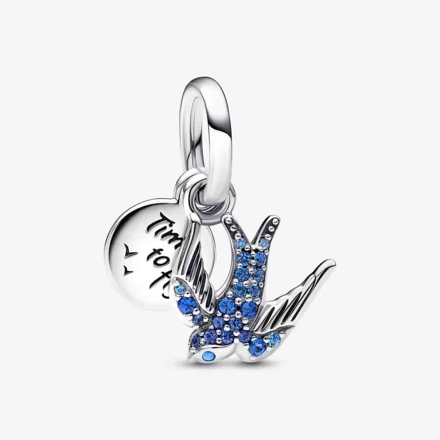 Charm Pendant Double Hirondelle Scintillante & Citation 55,00 € - 792570C01 Charm Pendant Double Hirondelle Scintillante & Citation 55,00 € - 792570C01