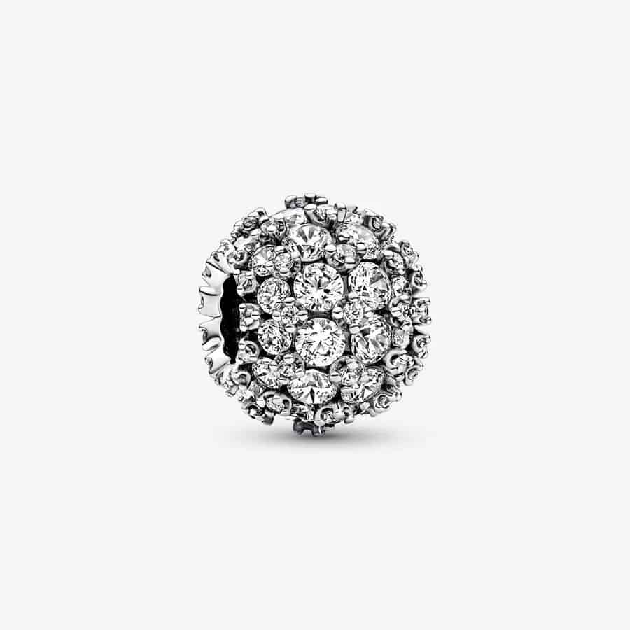 Charm Rond Pavé Scintillant 69,00 € - 792630C01 Charm Rond Pavé Scintillant 69,00 € - 792630C01