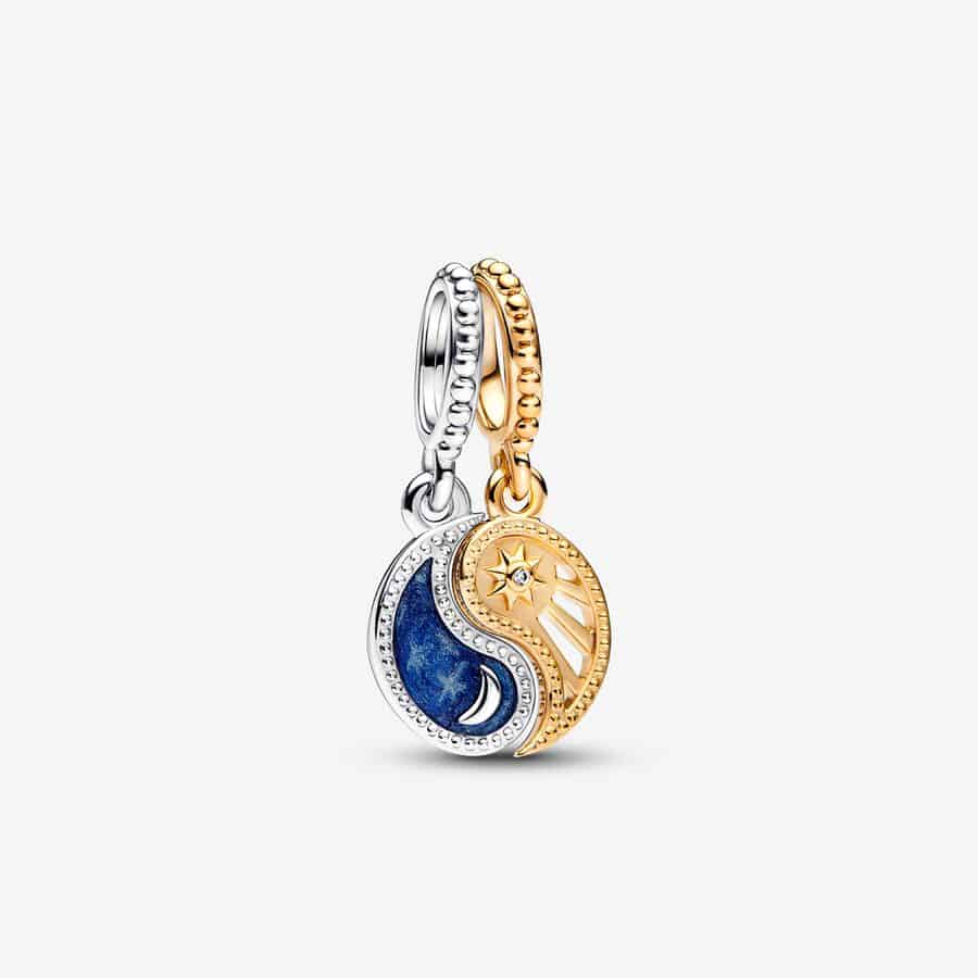 Charm Pendant Soleil & Lune Séparable Bimatière 59,00 € - 762678C01 Charm Pendant Soleil & Lune Séparable Bimatière 59,00 € - 762678C01