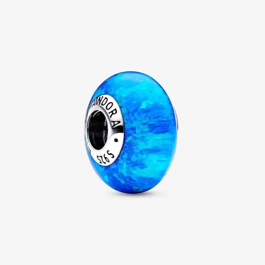 Charm Bleu Profond Océan Opalescent 39,00 € - 791691C02 Charm Bleu Profond Océan Opalescent 39,00 € - 791691C02
