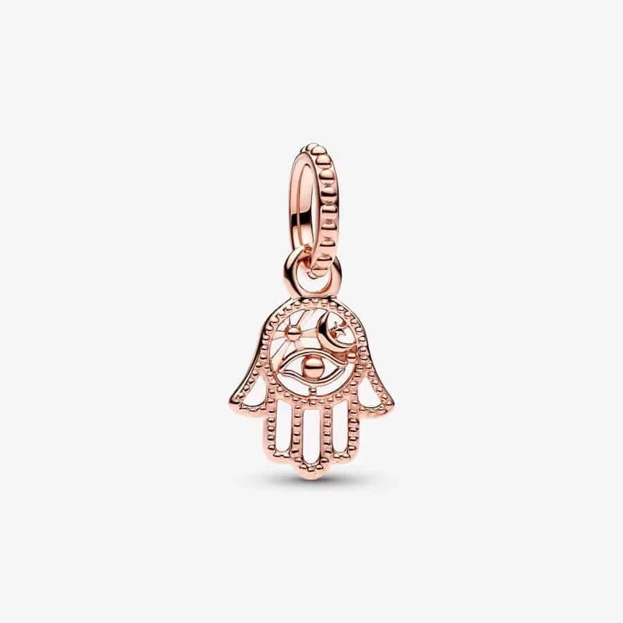 Charm Pendant Main de Fatma Protectrice 45,00 € - 789144C01 Charm Pendant Main de Fatma Protectrice 45,00 € - 789144C01
