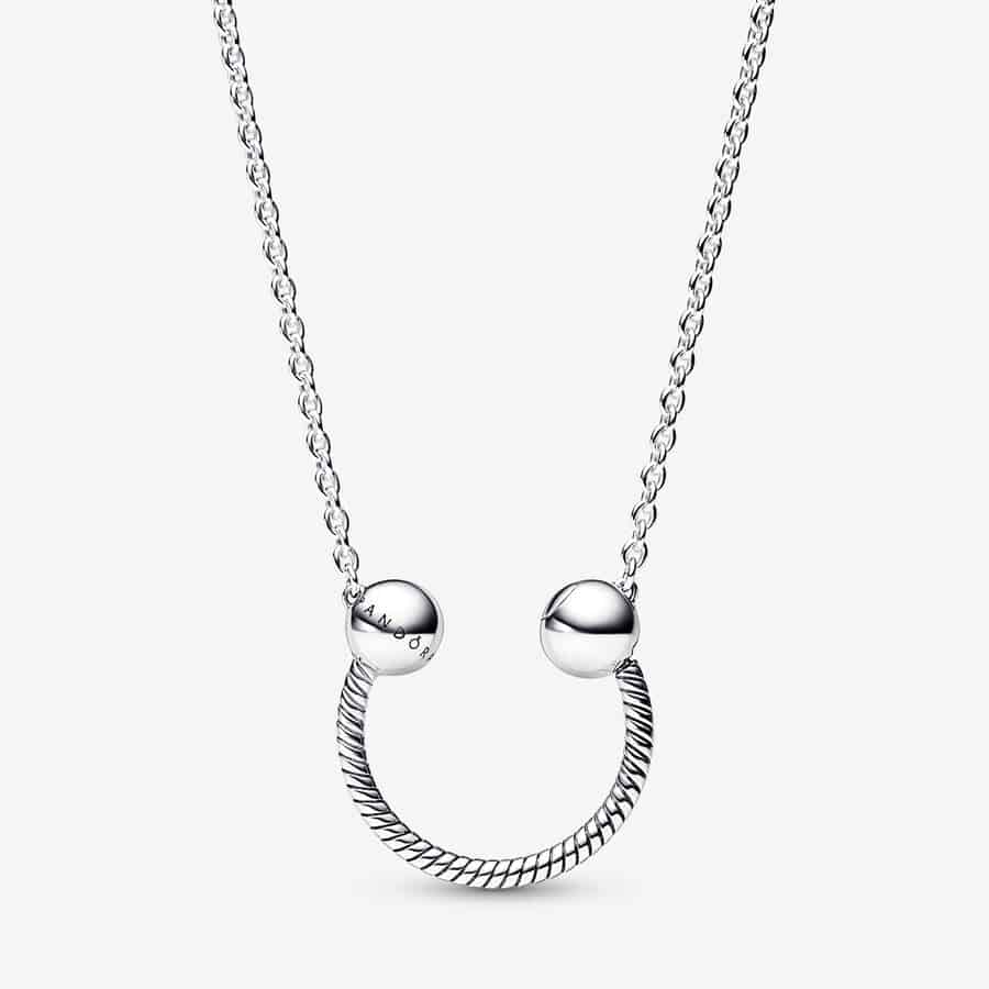 Collier avec Pendentif Fer à Cheval Pandora Moments 89,00 € - 392747C00 Collier avec Pendentif Fer à Cheval Pandora Moments 89,00 € - 392747C00