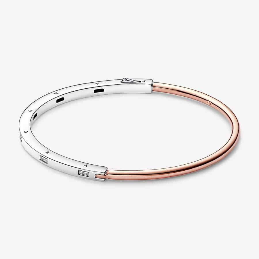 Jonc I-D Bimatière et Pierres Pandora Signature 149,00 € - 582740C01 Jonc I-D Bimatière et Pierres Pandora Signature 149,00 € - 582740C01