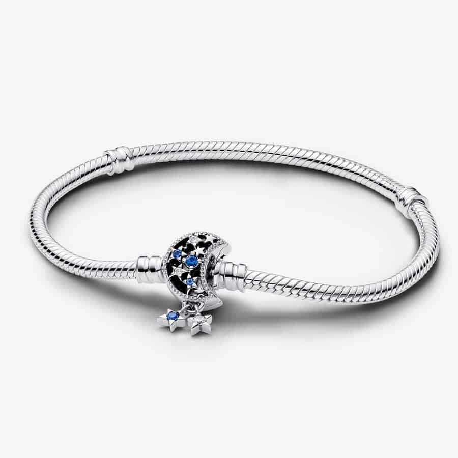 Bracelet Maille Serpent Fermoir Lune Scintillante Pandora Moments 79,00 € - 592819C01 Bracelet Maille Serpent Fermoir Lune Scintillante Pandora Moments 79,00 € - 592819C01
