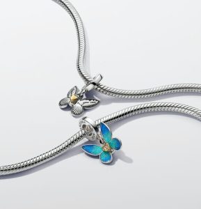 Charm Pandora Club 2024