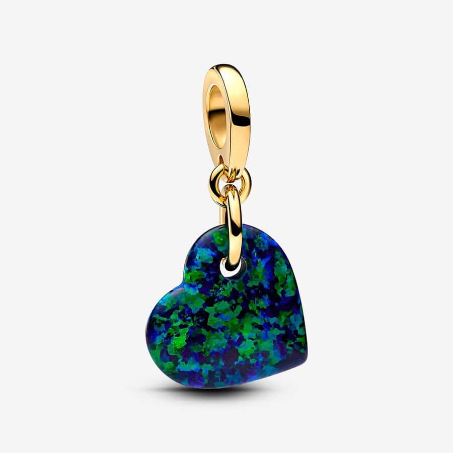 Charm Pendant Cœur Vert Opalescent 59,00 € - 763348C01 Charm Pendant Cœur Vert Opalescent 59,00 € - 763348C01