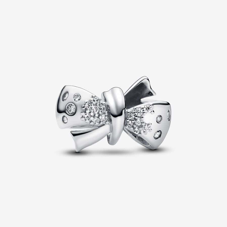 Charm Nœud Scintillant 45,00 € - 793442c01 Charm Nœud Scintillant 45,00 € - 793442c01