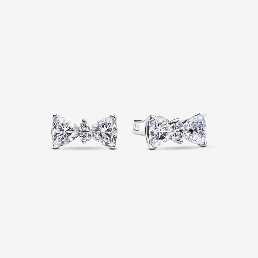 Clous d'Oreilles Nœud Scintillant 65,00 € - 293506c01 Clous d'Oreilles Nœud Scintillant 65,00 € - 293506c01